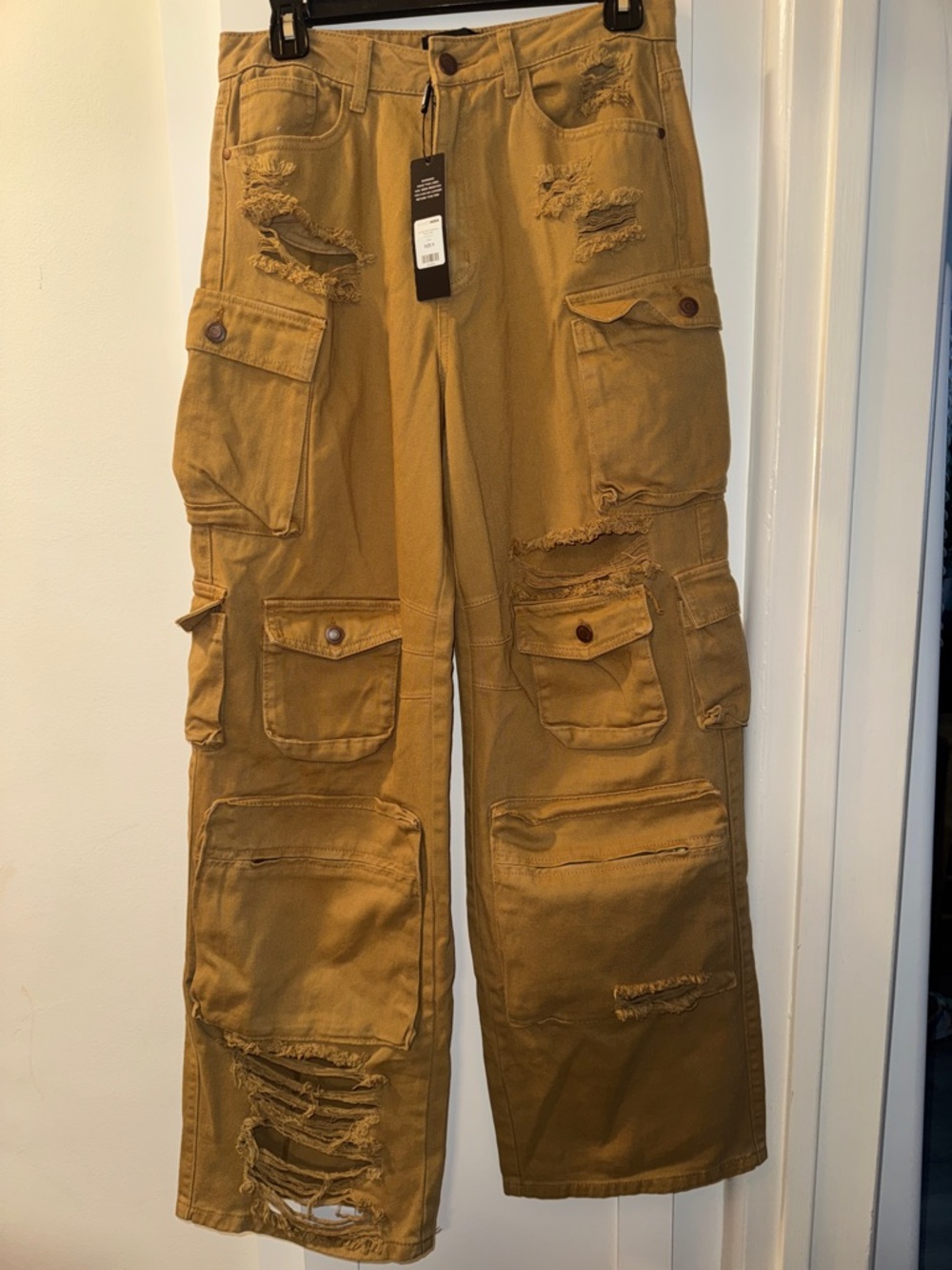 Multi Pocket Distressed Cargo Pants in Tan